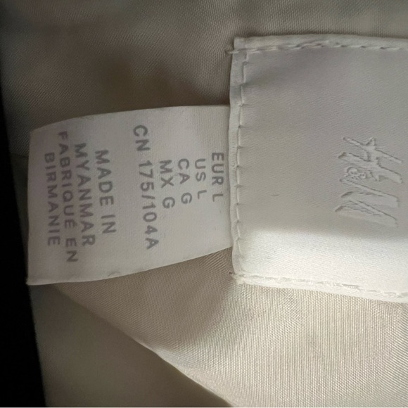 H & M Button Front Faux Sterling Jacket - Picture 5 of 6